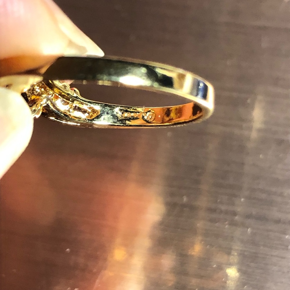 Ruby Red Garnet Cubic Zirconia Diamond Gemstone R… - image 7